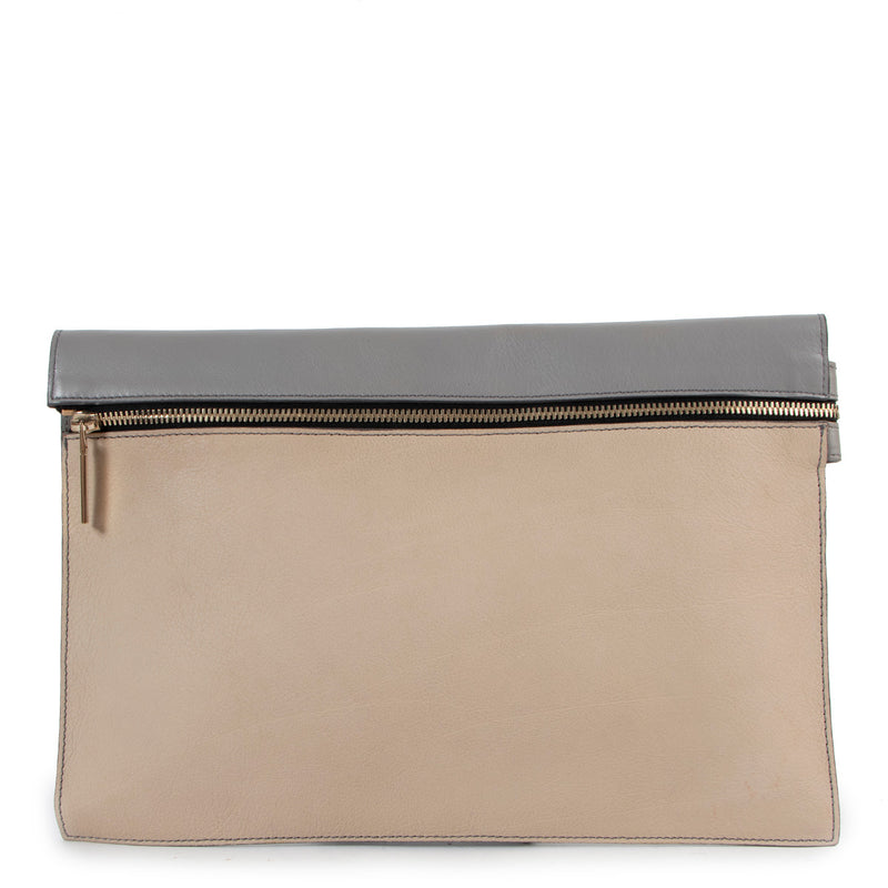 Victoria Beckham Envelop Bicolor Beige & Grijze Clutch
