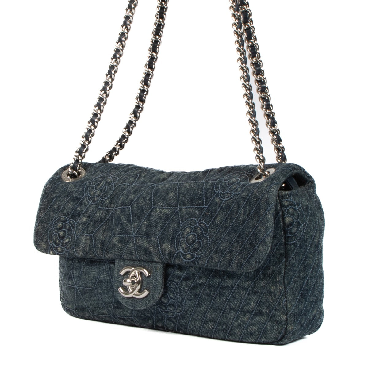 shop 100% authentic second hand Chanel Denim Medium Classic Flap Bag on Labellov.com
