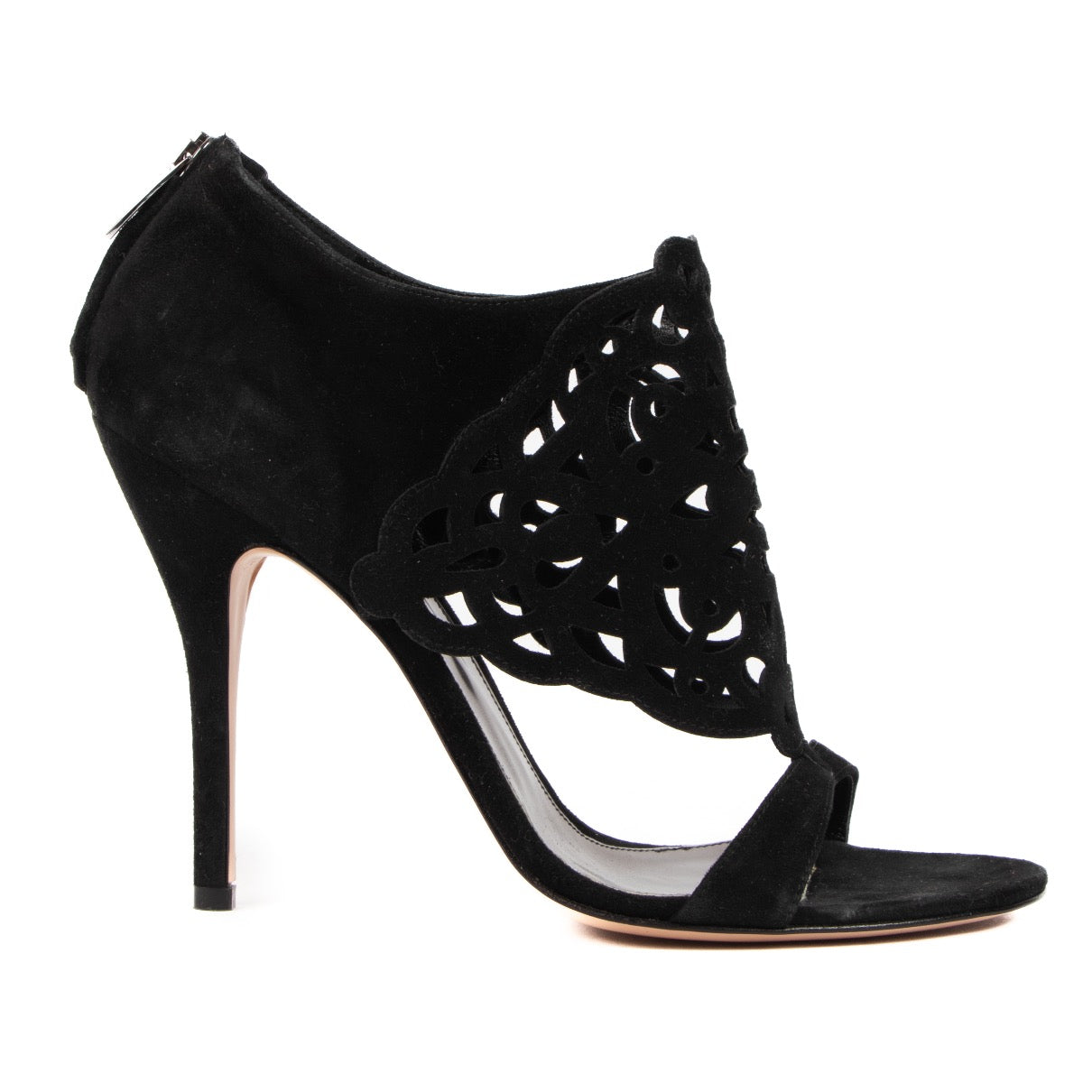 shop 100% authentic second hand Gianvitto Rossi Black Heels - Size 39 on Labellov.com