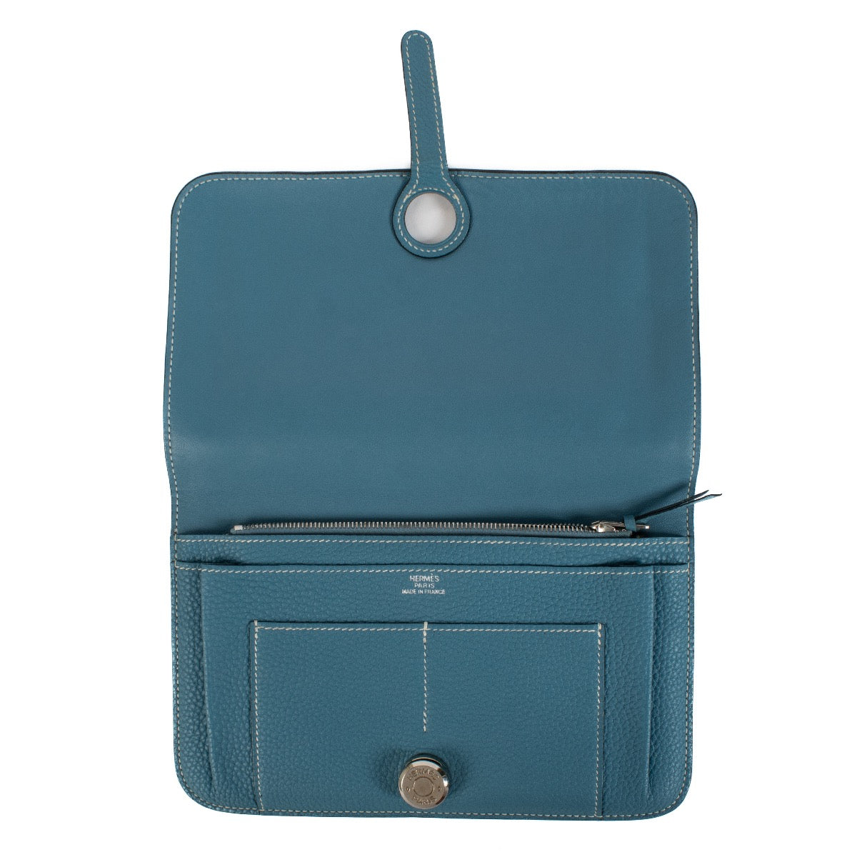 Hermès Blue Jean Togo Dogon Wallet aan de beste prijs bij Labellov tweedehands luxe in Antwerpen, Knokke, Brussel.
