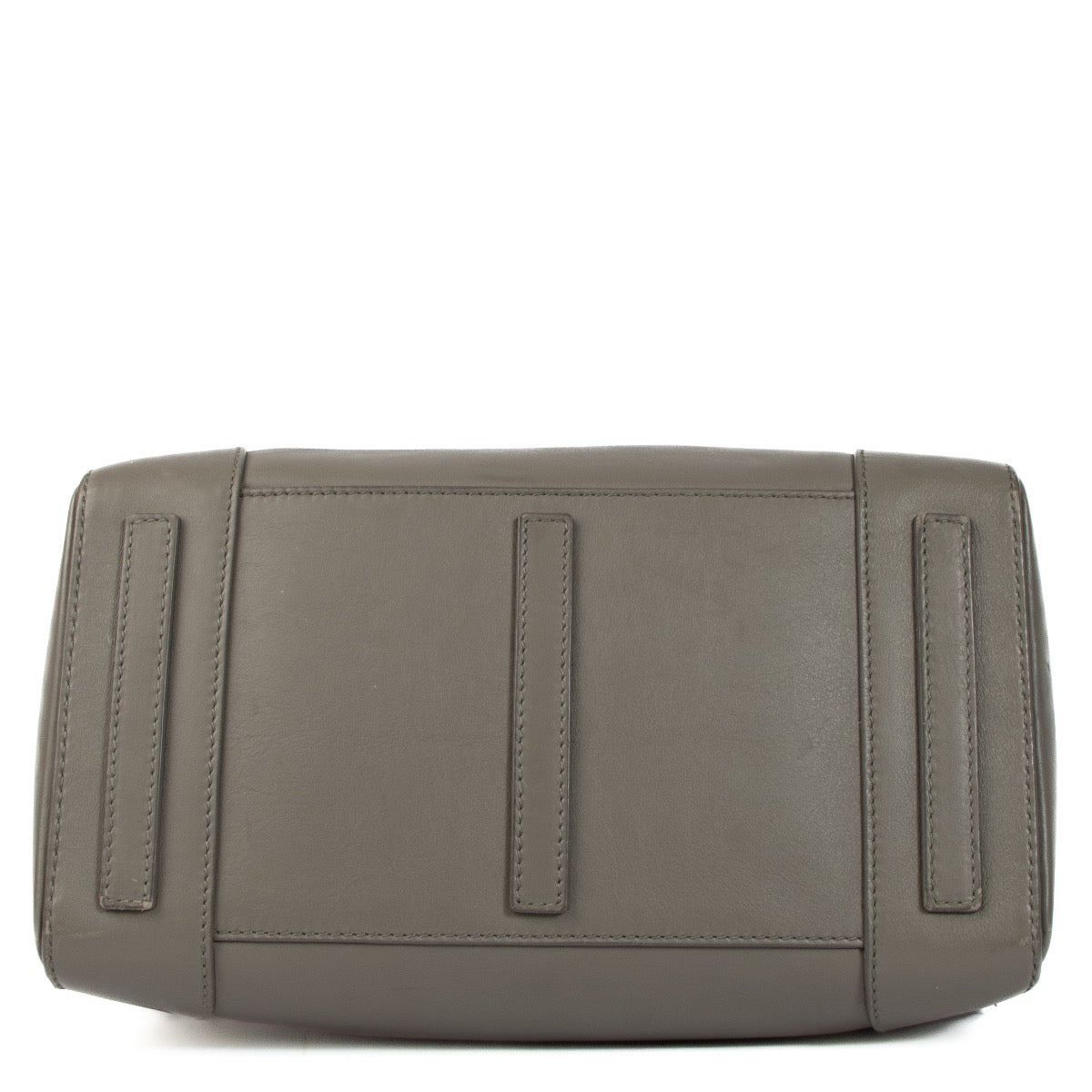 shop 100% authentic second hand Ralph Lauren Grey Ricky 33 Bag on Labellov.com