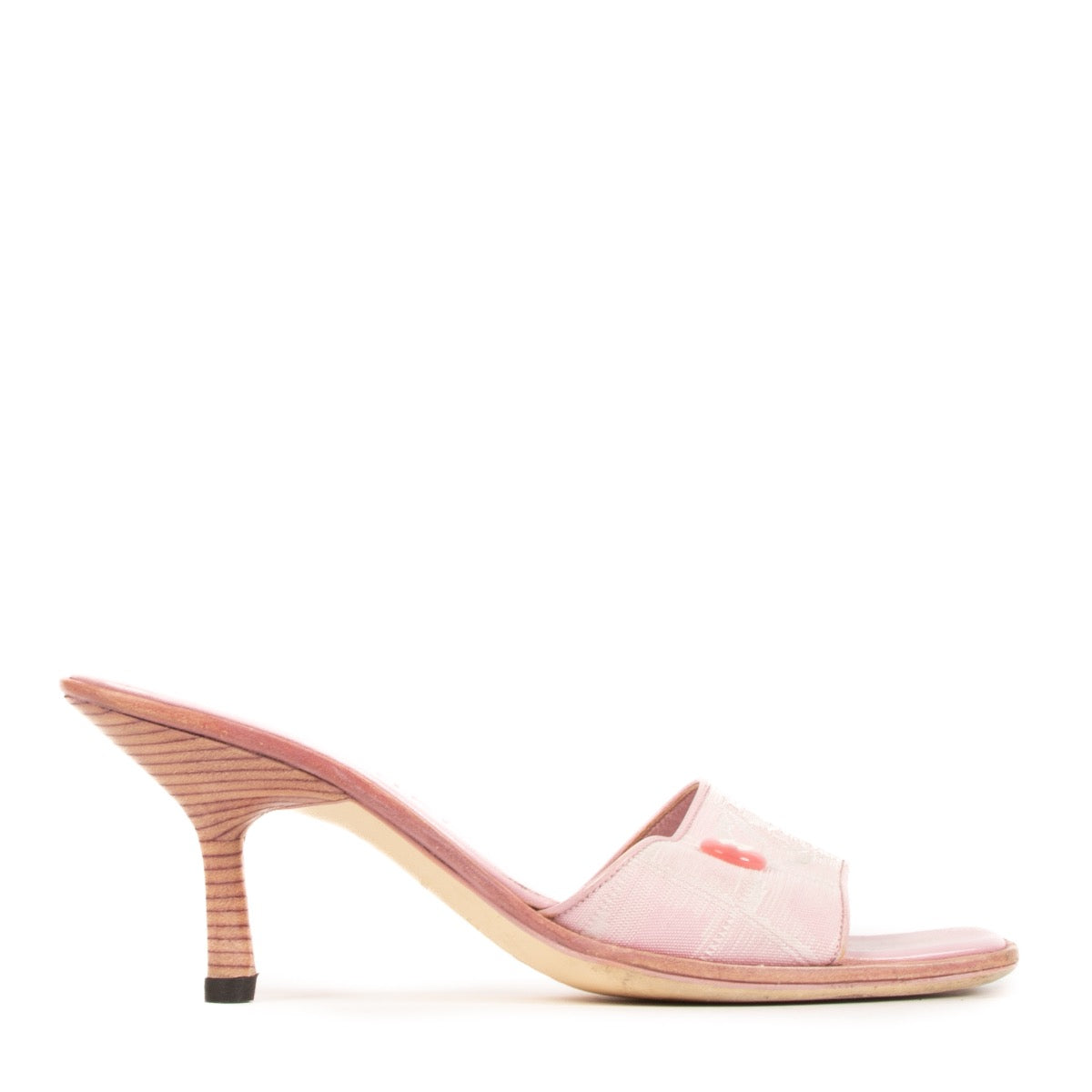 Buy authentic Chanel Pink CC Sandals - Size 37 1/2 on LabelLov.com