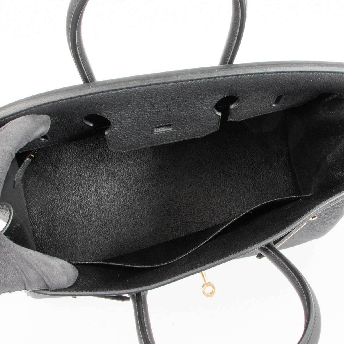 Second hand pre-owned 2022 Hermès Birkin 35 Black Togo on www.labellov.com