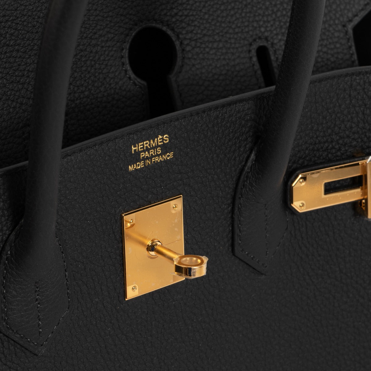 Second hand pre-owned 2022 Hermès Birkin 35 Black Togo on www.labellov.com