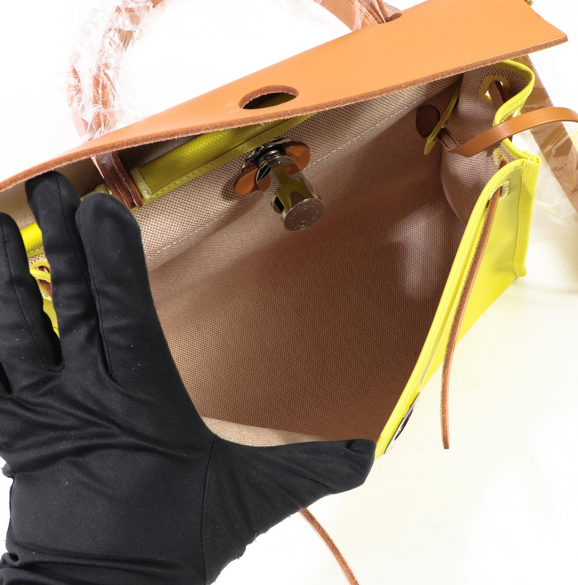 Shop authentic second hand pre-owned Hermes Herbag on labellov.com