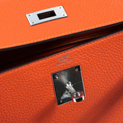 Hermès 2022 Kelly 28 logo stamp detail