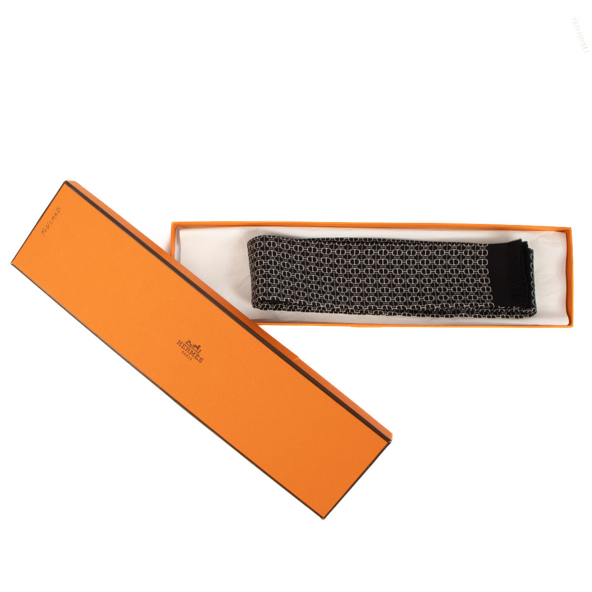 Foulard fin en soie noir Hermès