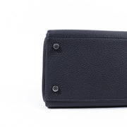 Shop authentic second hand luxury designer vintage Hermes Kelly 28 by Labellov.com