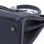 Shop authentic second hand luxury designer vintage Hermes Kelly 28 by Labellov.com