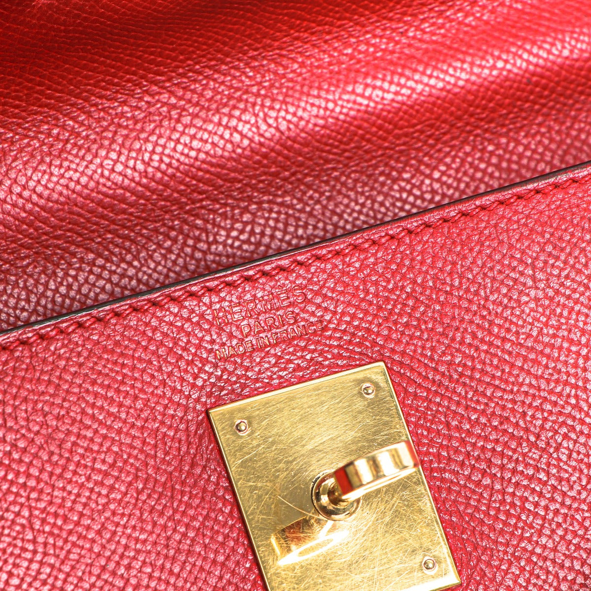 Shop authentic second hand luxury designer vintage Hermes with LABELLOV KNOKKE, LABELLOV ANTWERP AND LABELLOV BRUSSELS