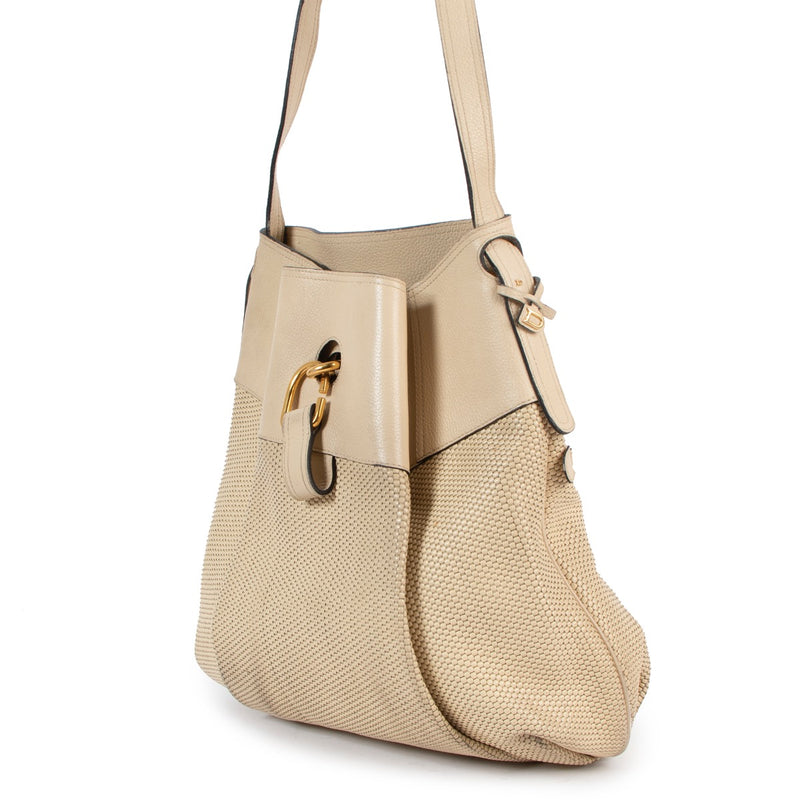 Shop safe online at Labellov in Antwerp this 100% authentic second hand Delvaux Beige Toile De Cuir Faust Shoulder Bag