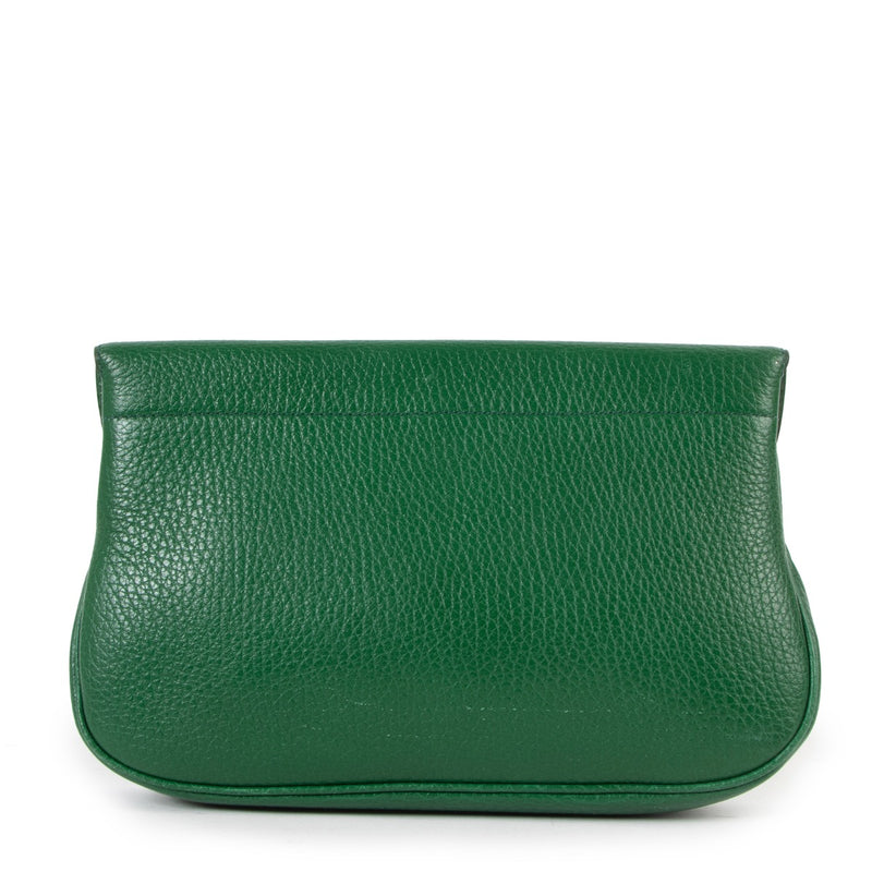 Shop safe online at Labellov in Antwerp this 100% authentic second hand Delvaux Racing Green Grained Leather Pouch