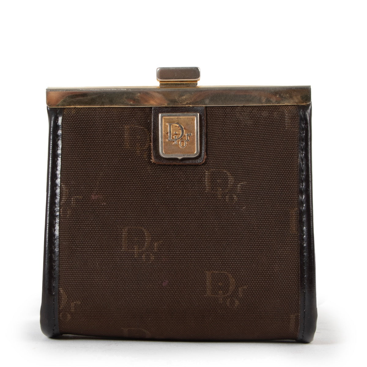 Shop safe online at Labellov in Antwerp this 100% authentic second hand Christian Dior Brown Vintage Coin Purse