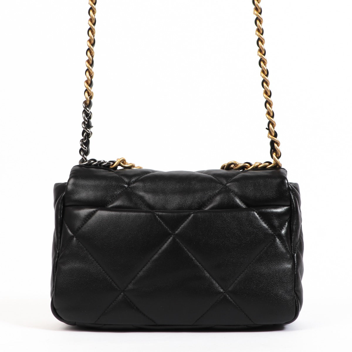 Authentic second hand pre-owned Chanel 19 Handbag on www.labellov.com