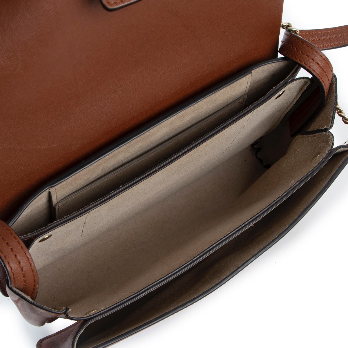 Chloé Tobacco Faye Small Crossbody Bag for the best price at Labellov secondhand luxury in Antwerp