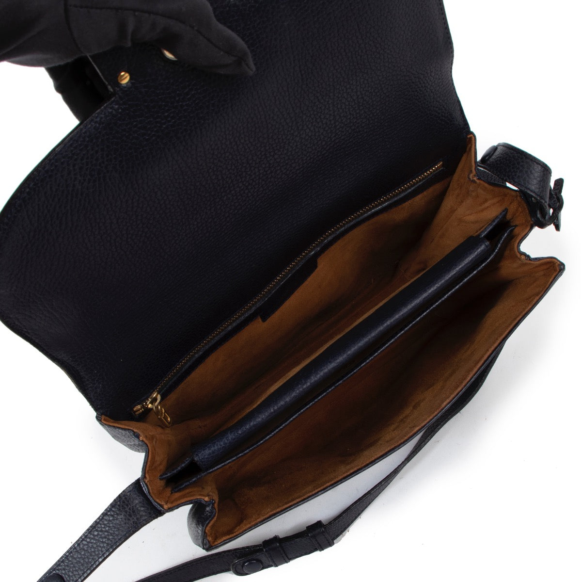 Shop safe online at Labellov in Antwerp this 100% authentic second hand Delvaux Navy Blue Shoulder Bag
