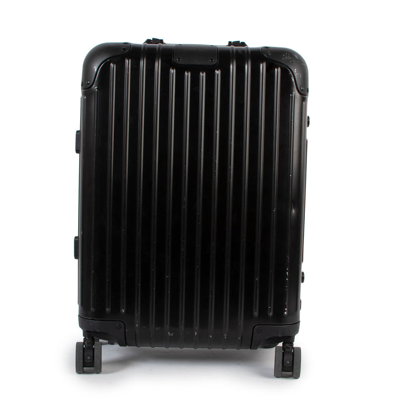Rimowa Original Cabin S Aluminium Carry-On Luggage for the best price at Labellov secondhand luxury in Antwwerp Belgium