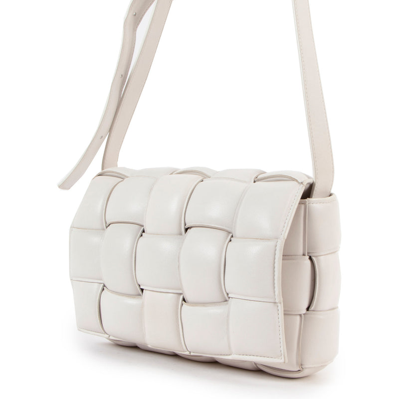 Bottega Veneta White Padded Cassette Bag for the best price at Labellov