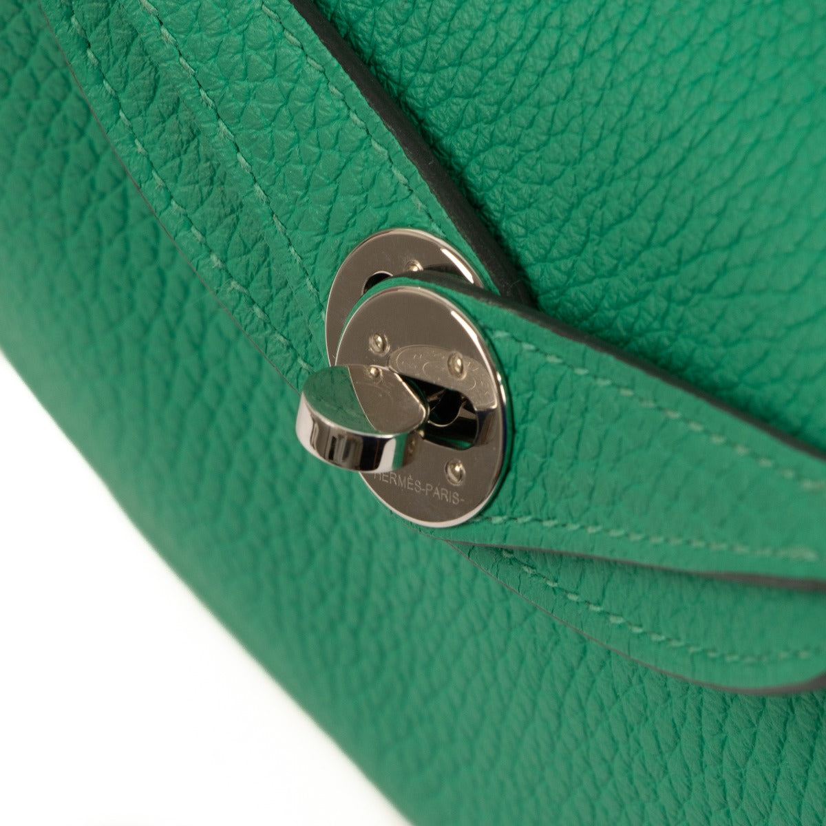 Buy second hand Hermès Lindy Mini Menthe Green on www.labellov.com