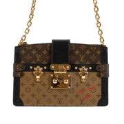 Shop safe online at Labellov in Antwerp and Knokke this 100% authentic second hand Louis Vuitton Reverse Monogram Trunk Clutch Crossbody Bag