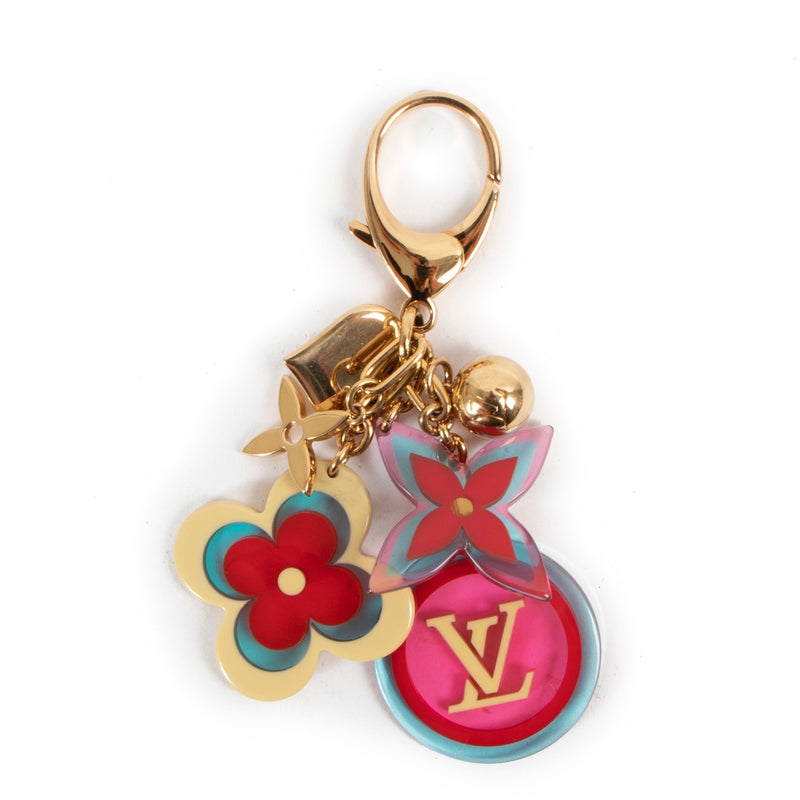 Shop safe online at Labellov in Antwerp this 100% authentic second hand Louis Vuitton Multicolor Key Chain