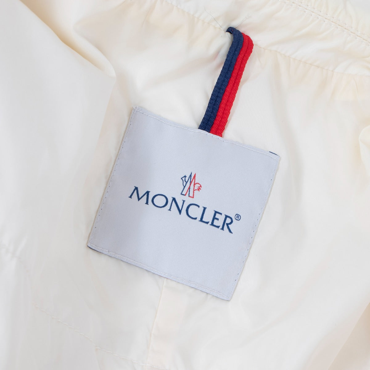 Moncler Venan Giacca White Lightweight Jacket - Size 2