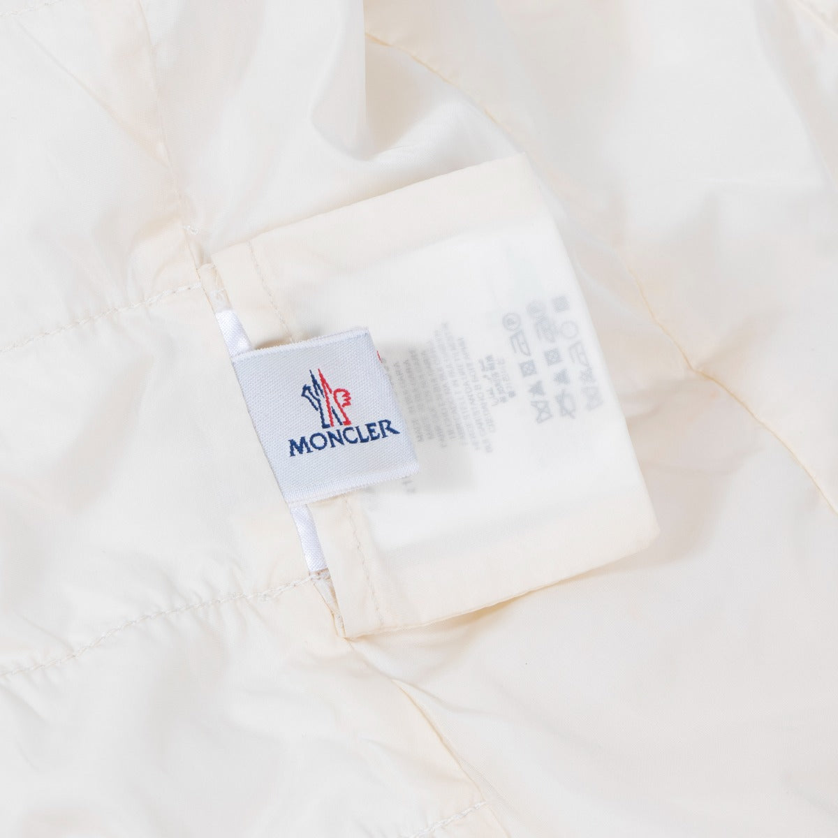 Moncler Venan Giacca White Lightweight Jacket - Size 2