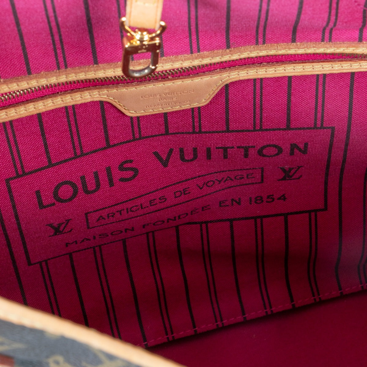 Louis Vuitton Neverfull MM Monogram Canvas