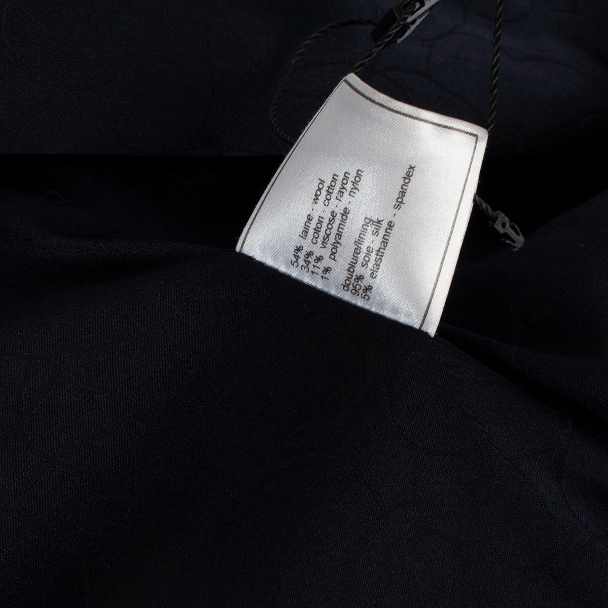Veste Chanel Croisière 2002 en tweed croisée à col asymétrique - Taille FR38