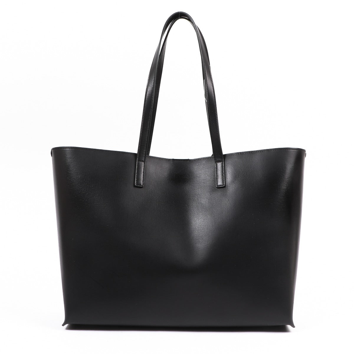 Buy an authentic second-hand Yves Saint Laurent Black Calfskin Shopping Bag in very good condition at Labellov in Antwerp.