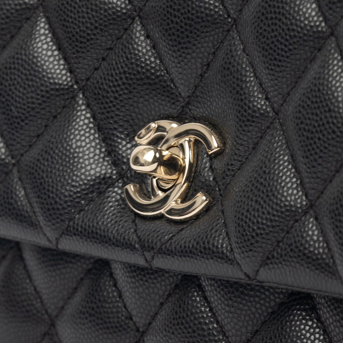 Shop 100% authentic second-hand Chanel Black Coco Top Handle On Labellov.com