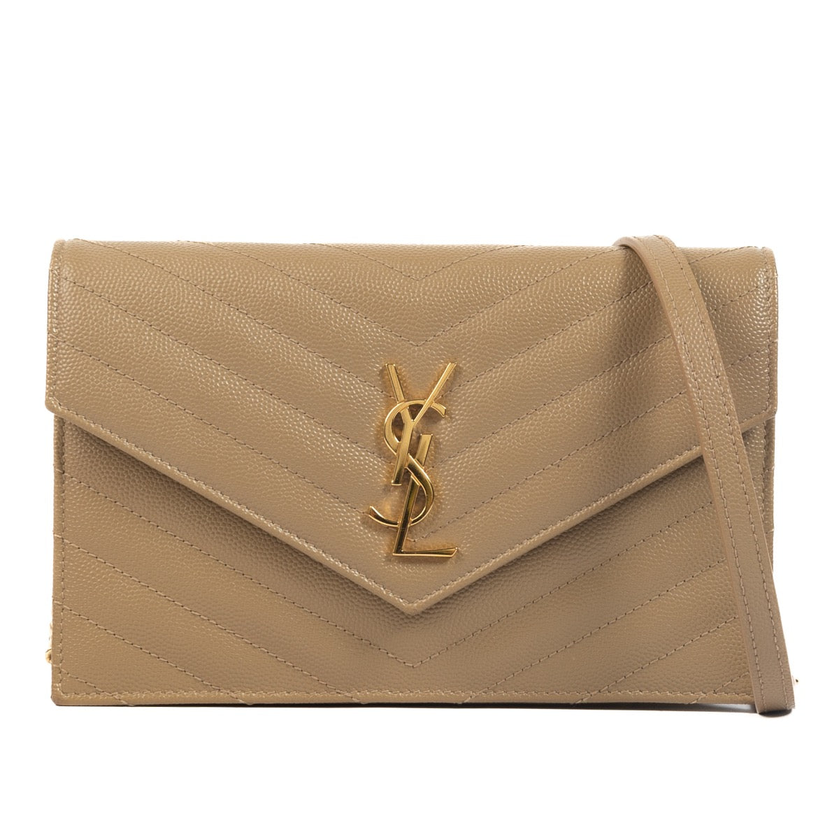 Shop safe online at Labellov in Antwerp, Brussels and Knokke this 100% authentic second hand Saint Laurent Dark Beige Cassandre Matelassé Envelope Chain Wallet Crossbody