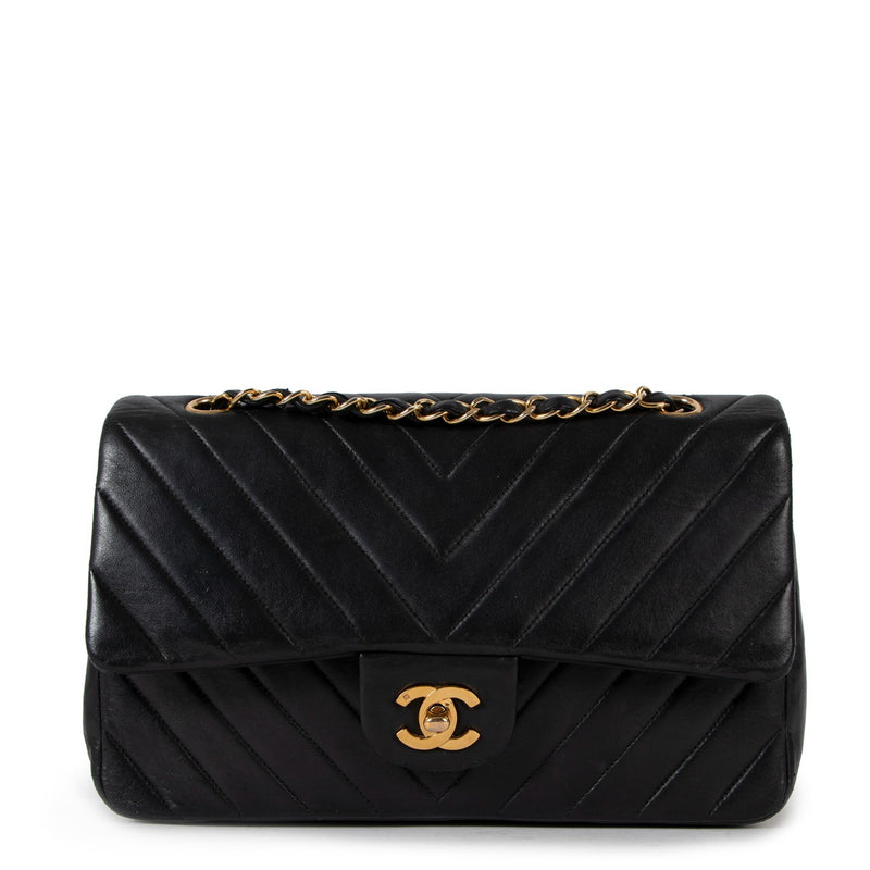 authentic second hand chanel vintage luxury designer handbag at labellov.com