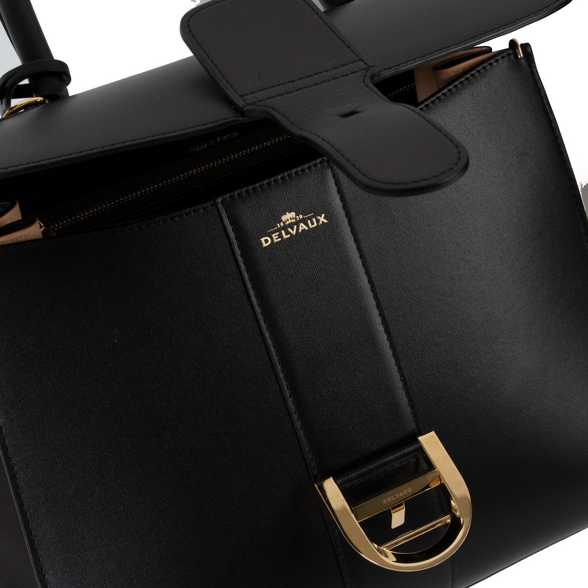 authentic second hand luxury designer handbag delvaux brillant mm box on labellov.com