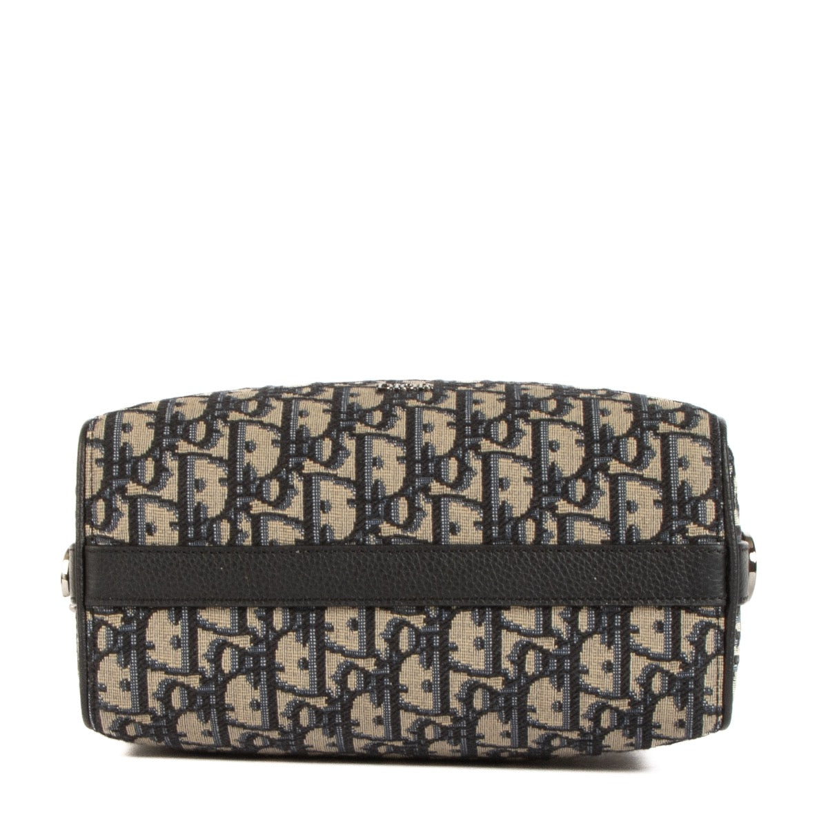 shop 100% authentic second hand Christian Dior Oblique Lingot 22 Bag on Labellov.com