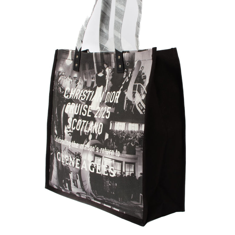 shop 100% authentic second hand Christian Dior Cruise 2025 Tote Bag on Labellov.com
