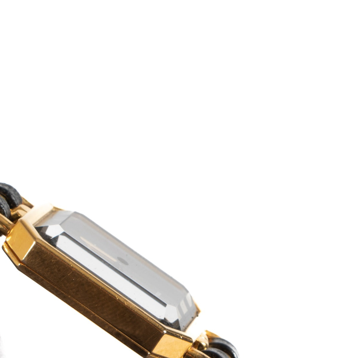 Authentic second hand Chanel Première Iconic Chain Watch on www.labellov.com