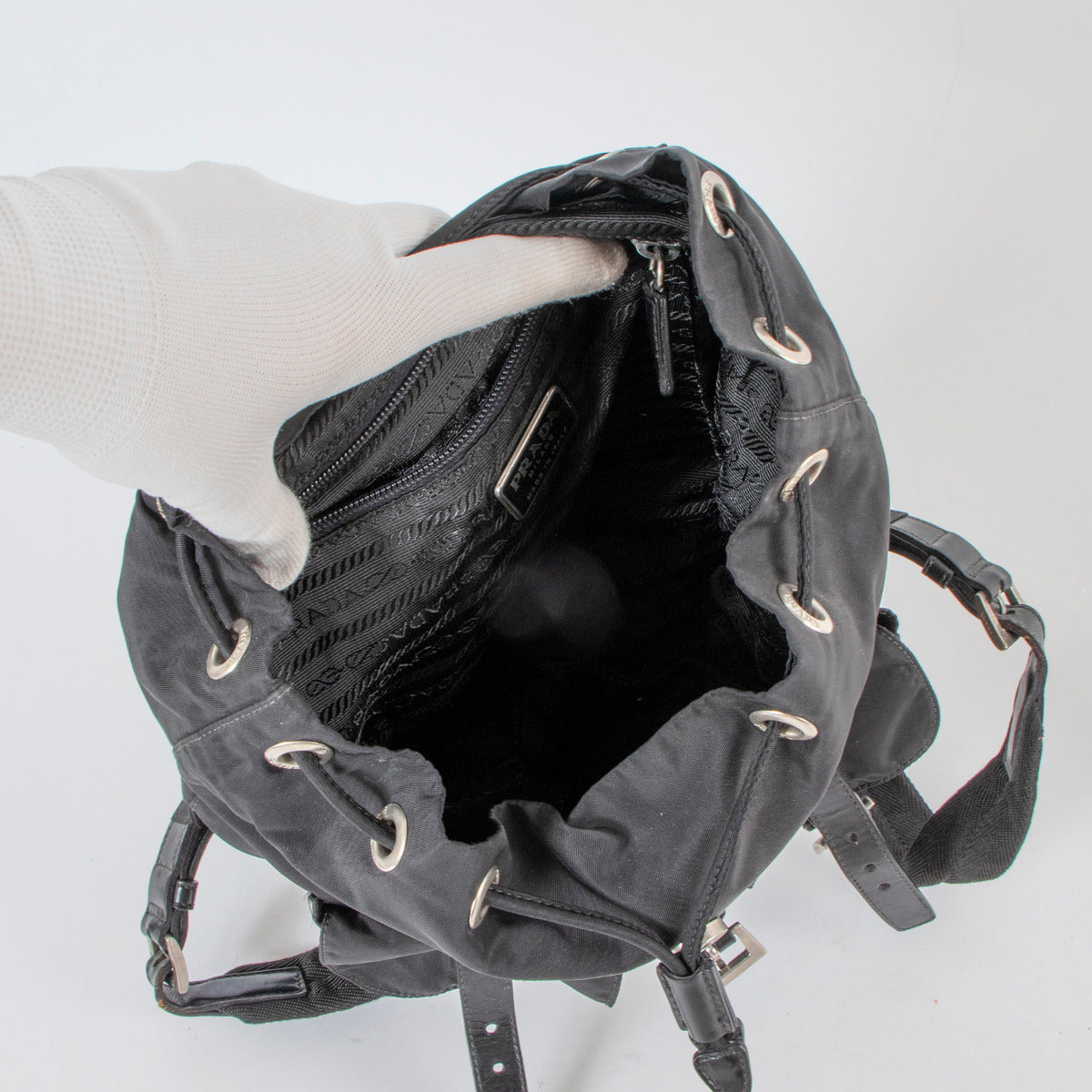 Sac à dos Prada en nylon noir petit modèle