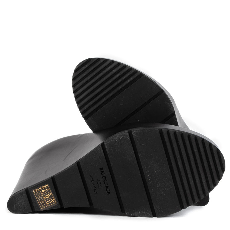 Balenciaga Zwarte Leren Sandalen met Bandjes en Sleehak - Maat 40,5