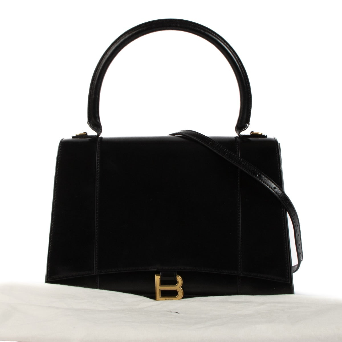 Shop safe online at Labellov in Antwerp, Brussels and Knokke this 100% authentic second hand Balenciaga Black Medium Hourglass Top Handle + Strap