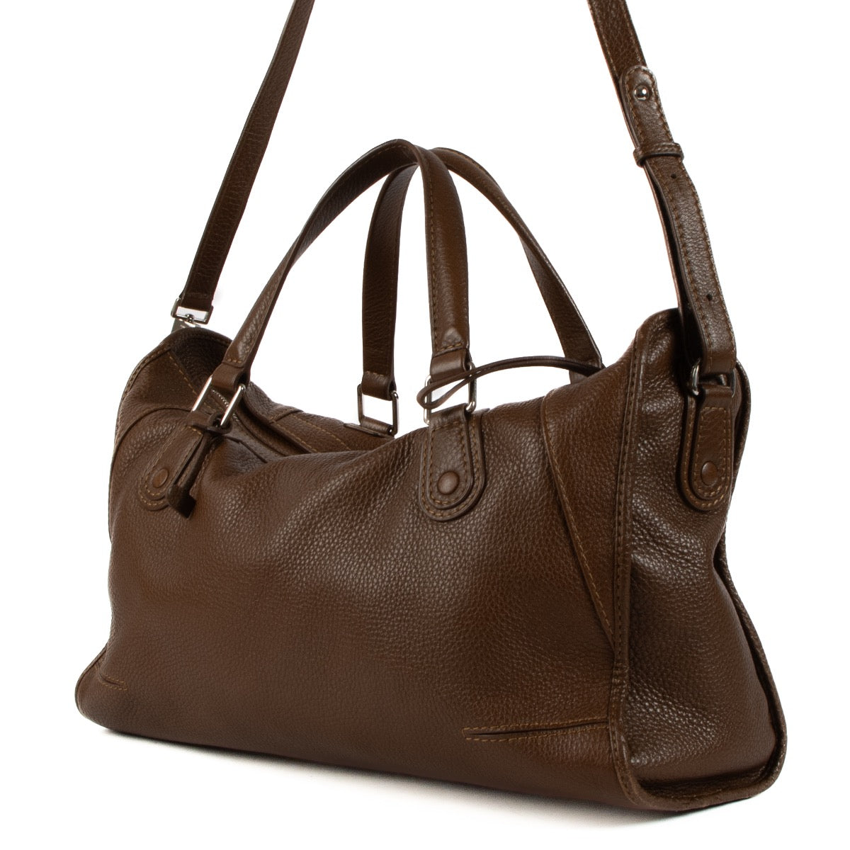 Delvaux Ganache Galop Vendredi Shoulder Bag for the best price at Labellov secondhand luxury in Antwerp. Buy and sell your
