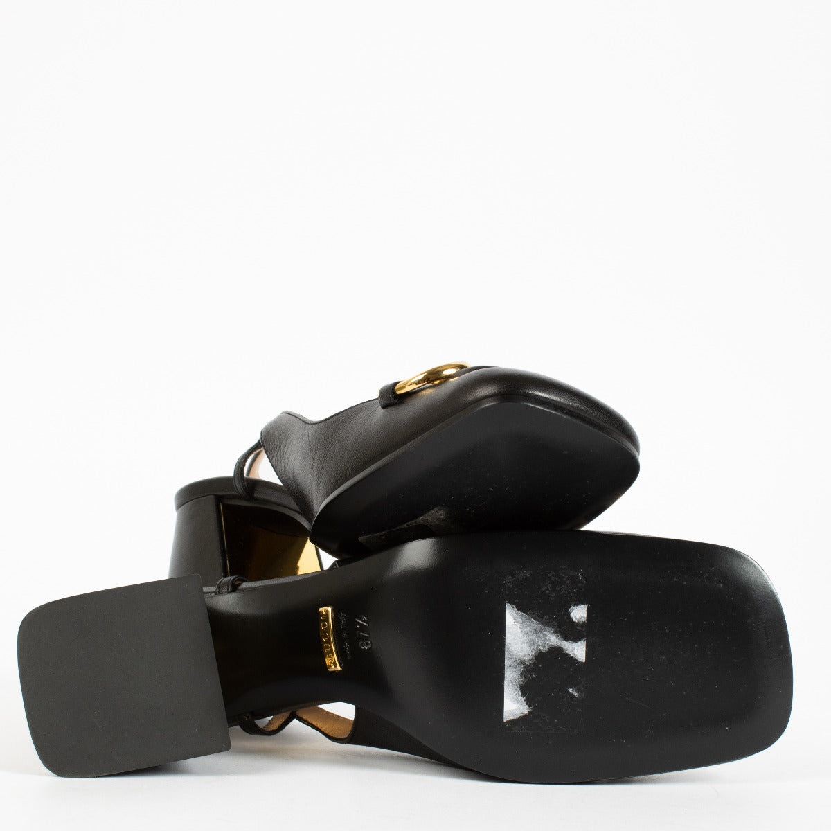 Authentic pre-loved Gucci Black Horsebit Pumps — Size 37.5 on Labellov.com