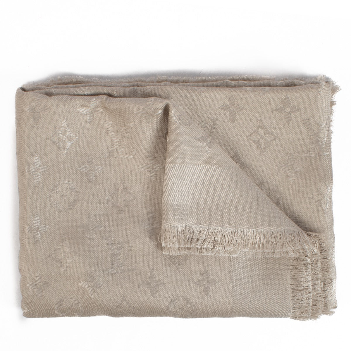Buy authentic second hand Louis Vuitton Monogram Classic Shawl at Labellov.com