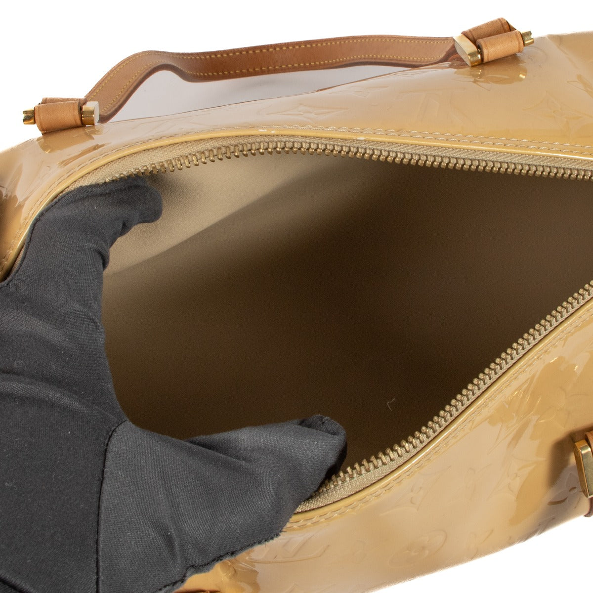 Shop authentic second hand Louis Vuitton Beige Monogram Vernis Papillon Bag on Labellov.com
