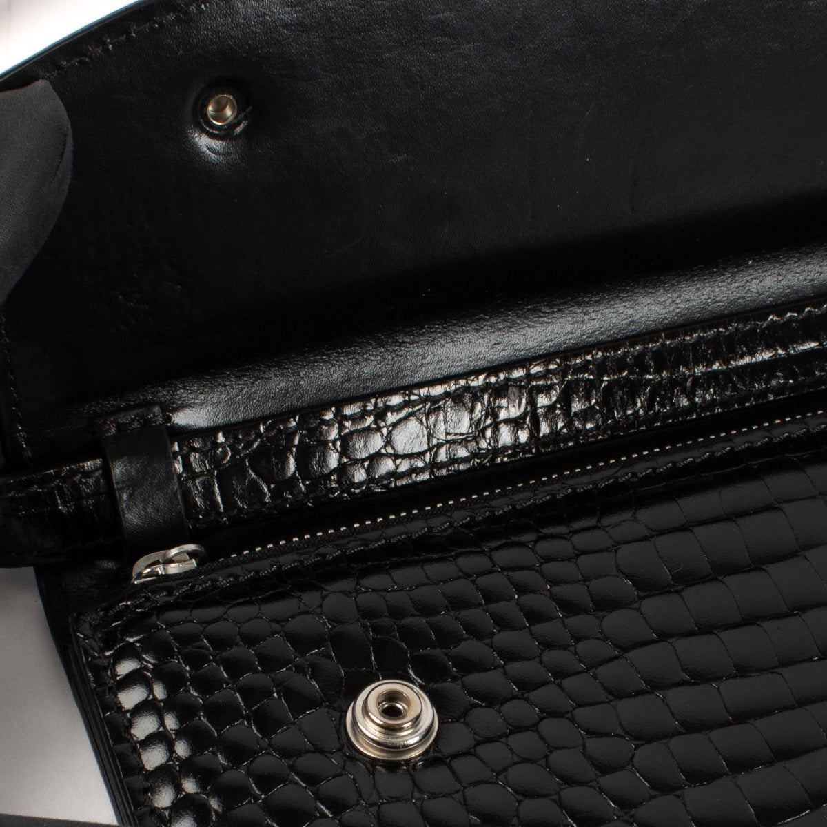 shop 100% authentic second hand Maison Margiela Black Crocodile-Embossed Accordion Messenger Bag on Labellov.com