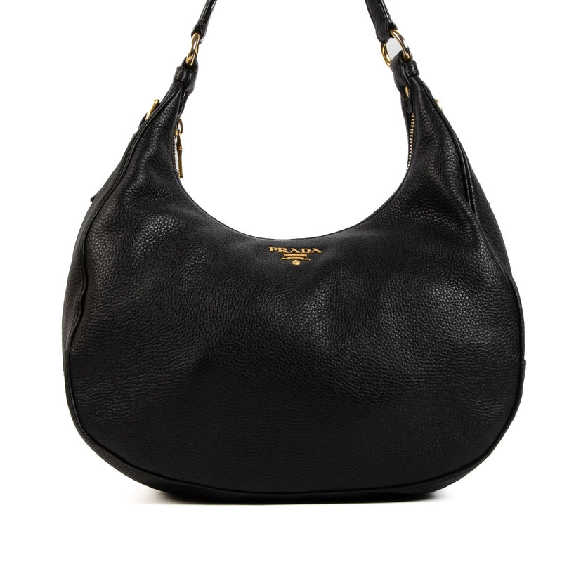 Shop safe online at Labellov in Antwerp, Brussels and Knokke this 100% authentic second hand Prada Black Vitello Daino Hobo Shoulder Bag