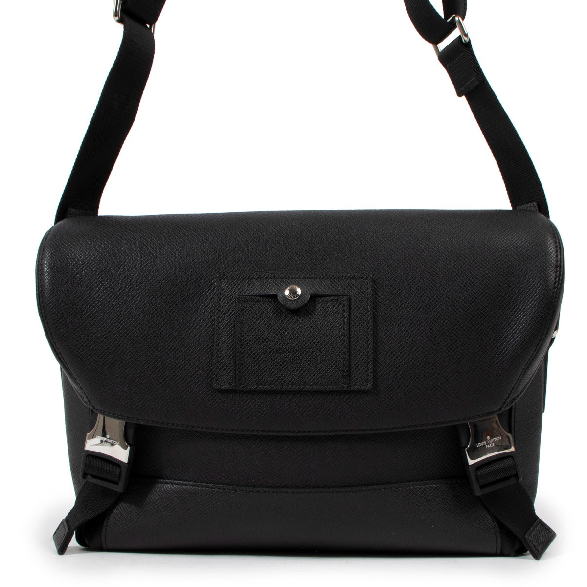 Louis Vuitton Messenger Voyager PM Black Taiga Leather
