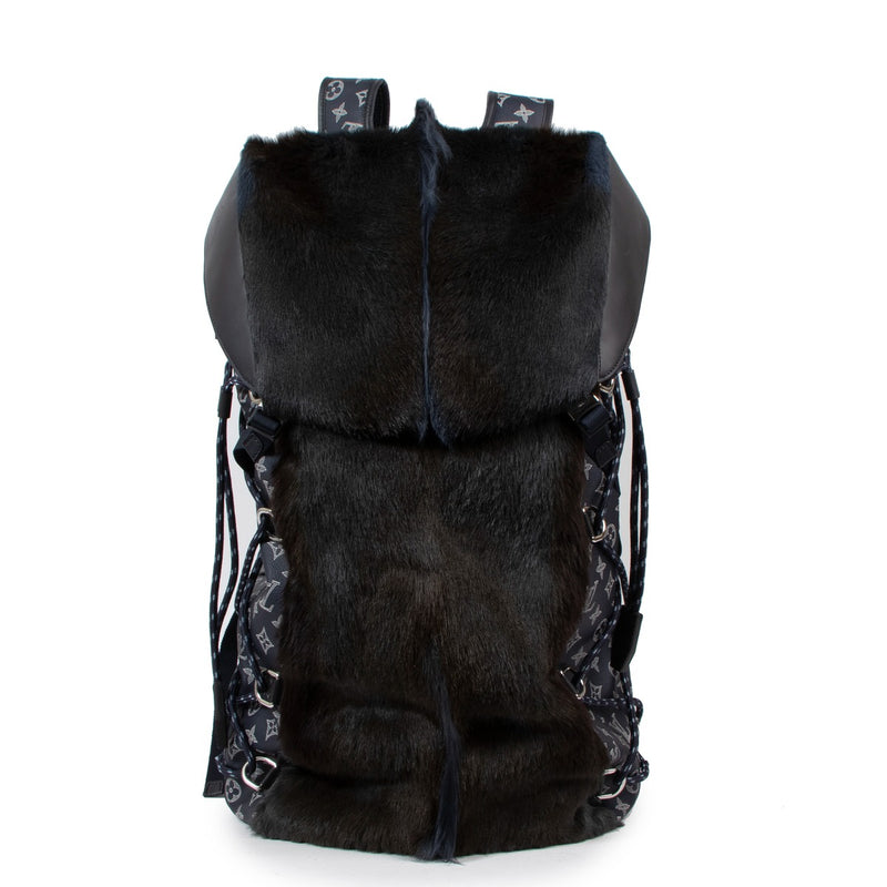 authentic second hand louis vuitton 2017 fur savane monogram chapman ink hiking backpack at labellov.com