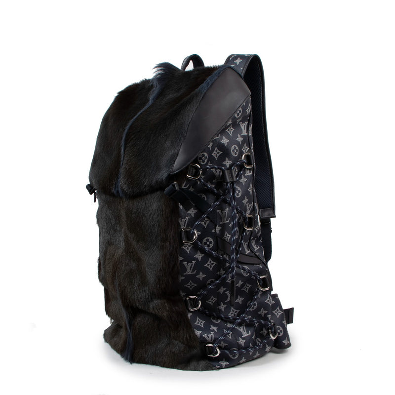authentic second hand louis vuitton 2017 fur savane monogram chapman ink hiking backpack at labellov.com