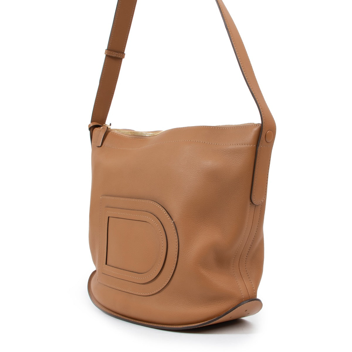 Buy an authentic second hand Delvaux Le Pin Baudrier Camel Leather Crossbody in very good condition at Labellov